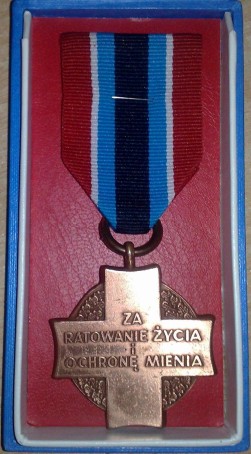 Rewers Medalu Za ratowanie życia i ochronę mienia